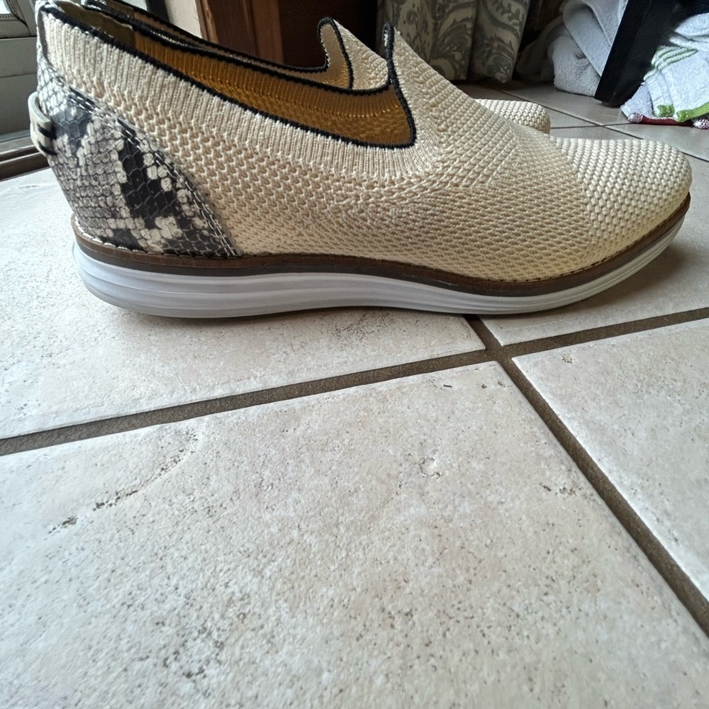 Aerosoles Cream Slip-On Men Shoes